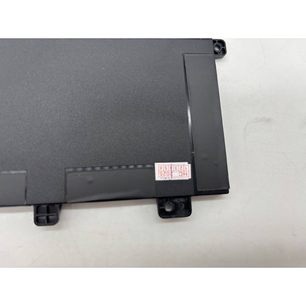 ASUS B31N1726 Laptop Battery 11.4V 48Wh 4240mAh - Picture 2 of 3